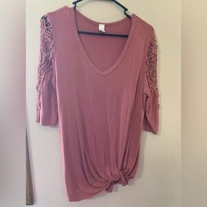 🔥2 FOR $10🔥 Mauve Twist Knot Blouse with Crochet See Through 3/4 Sleeves M